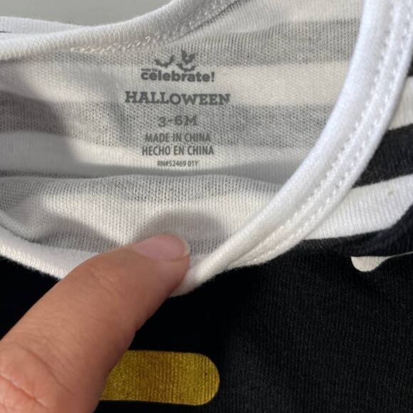 Way To Celebrate Halloween Black White Pirate Coverall Bodysuit 3-6 Months Baby - Picture 5 of 8